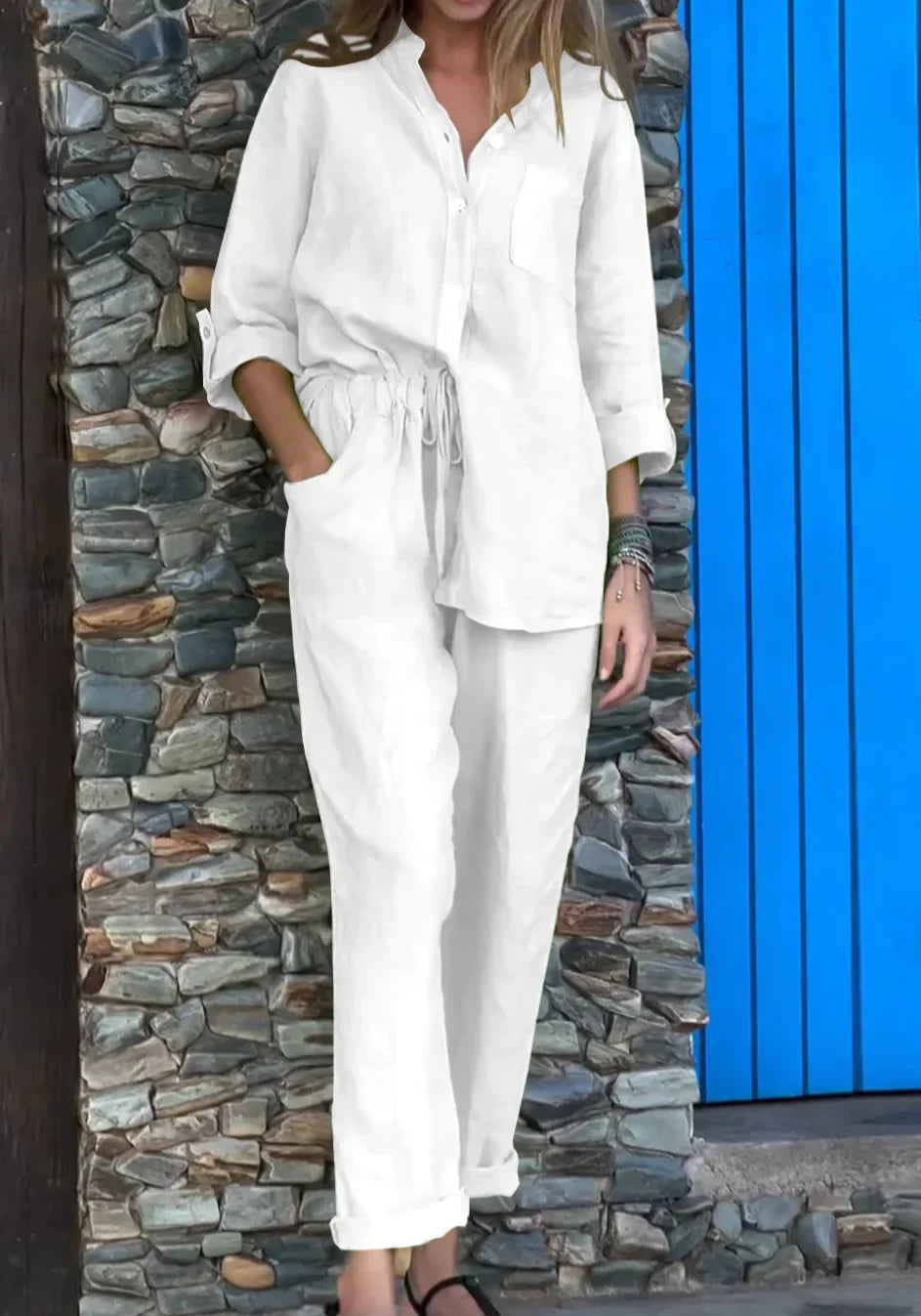 Alyson - V-Neck Top & Lounge Pants Set