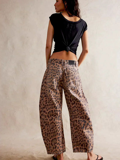 Lesley - Wild Leopard Barrel Jeans