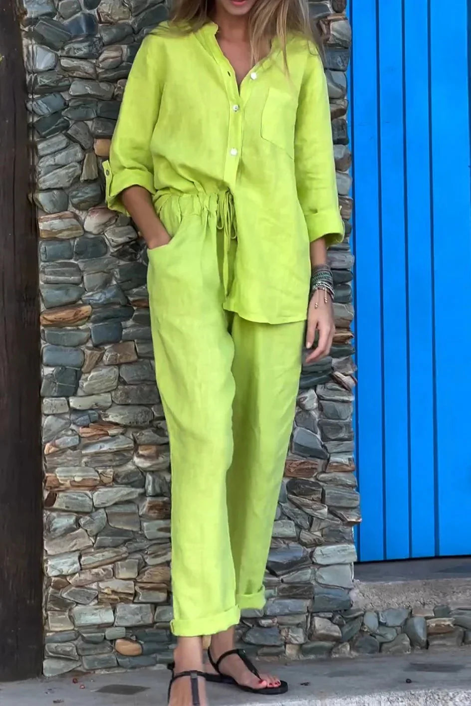 Alyson - V-Neck Top & Lounge Pants Set